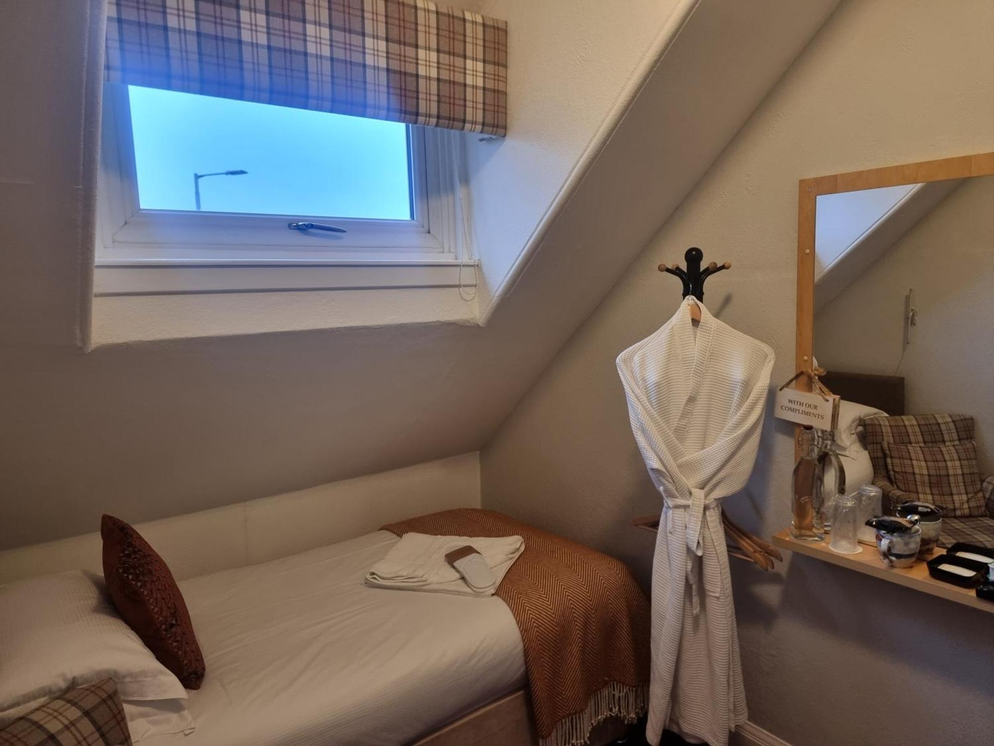 St Leonards Guest House Ларгс Екстериор снимка